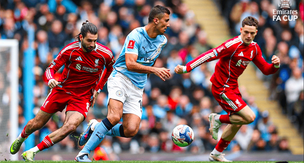 0-4!巅峰对决变惨案 10.2亿豪门惨遭死敌三杀无缘四强 近5场仅1胜